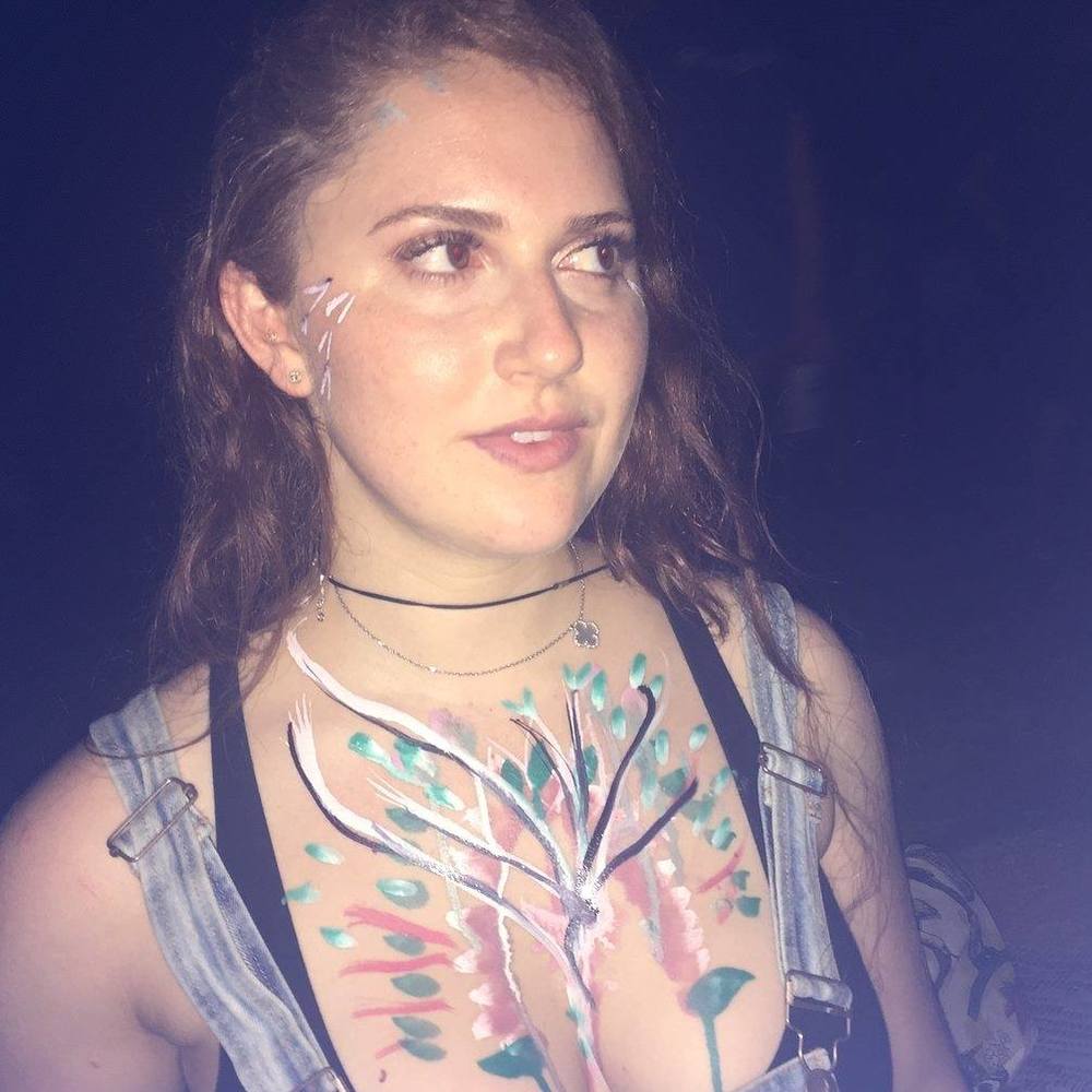 Meet your Posher, Sarah